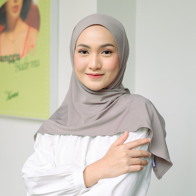 Qiya Instan Square (Segiempat Instan) Grey Cream