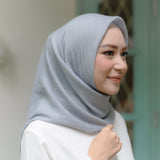 Zaga Square Light Grey