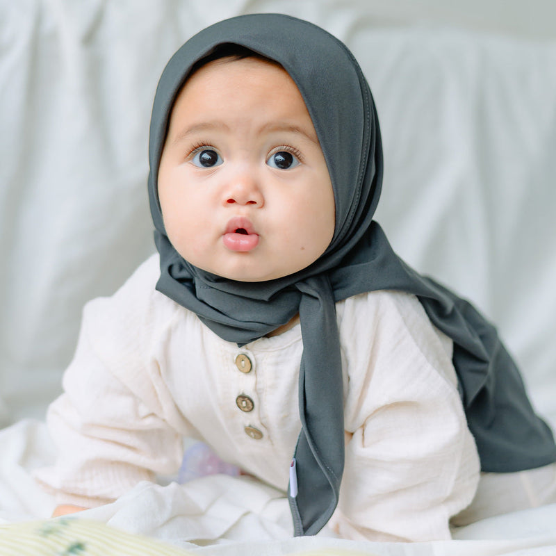 Ameena Instan Stone Grey (Hijab Bayi 3-4 Tahun)