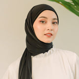 Yara Shawl Black