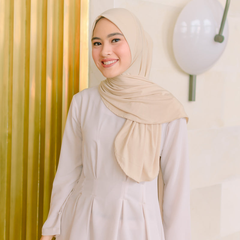 Renee Instant Shawl Cream