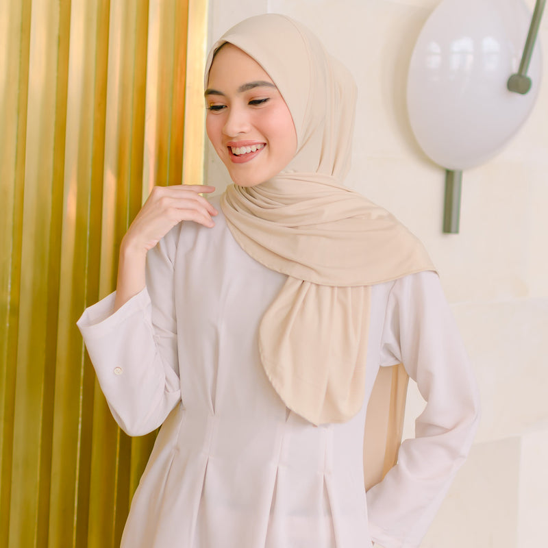 Renee Instant Shawl Cream