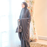 Shameera Prayer Set in Dark Grey (Lozy x Hamidah)