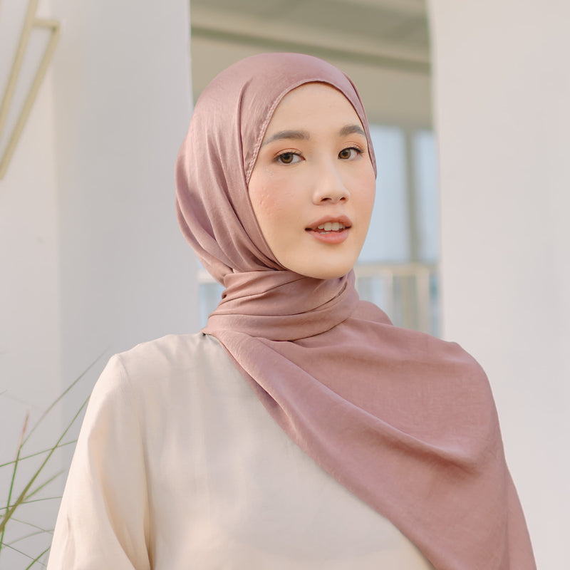 Kian Shawl Dark Nude Pink