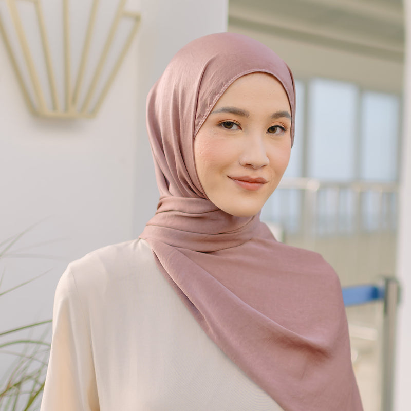 Kian Shawl Dark Nude Pink