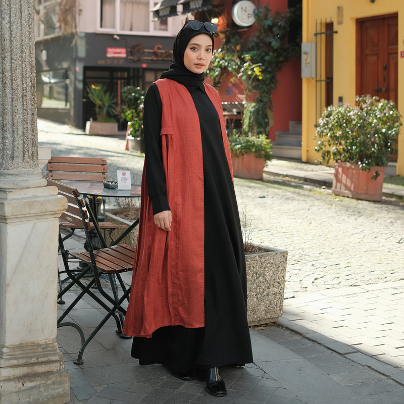 Sahara Outer (Long Outer Plisket) Red