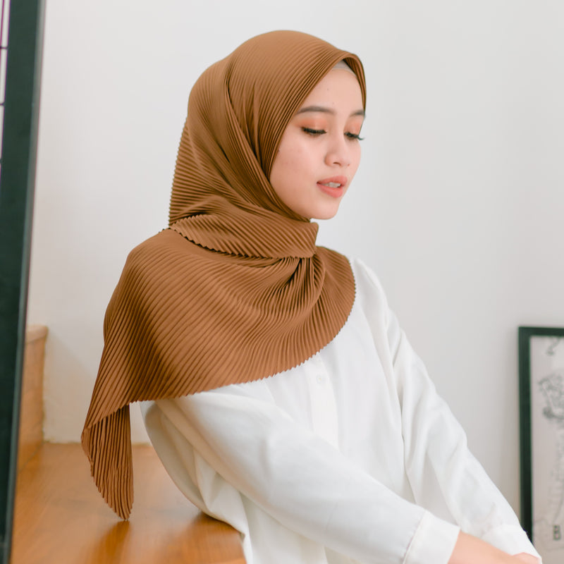 Geya Pleats Square (Segiempat Plisket) Brown Sugar