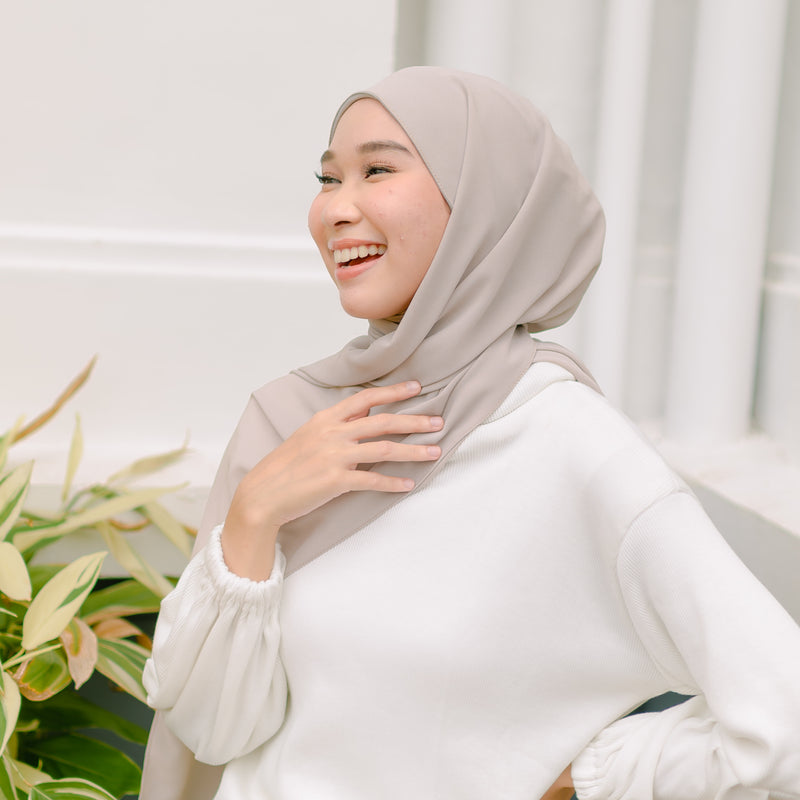 Bawal Inner Shawl Cream Almond