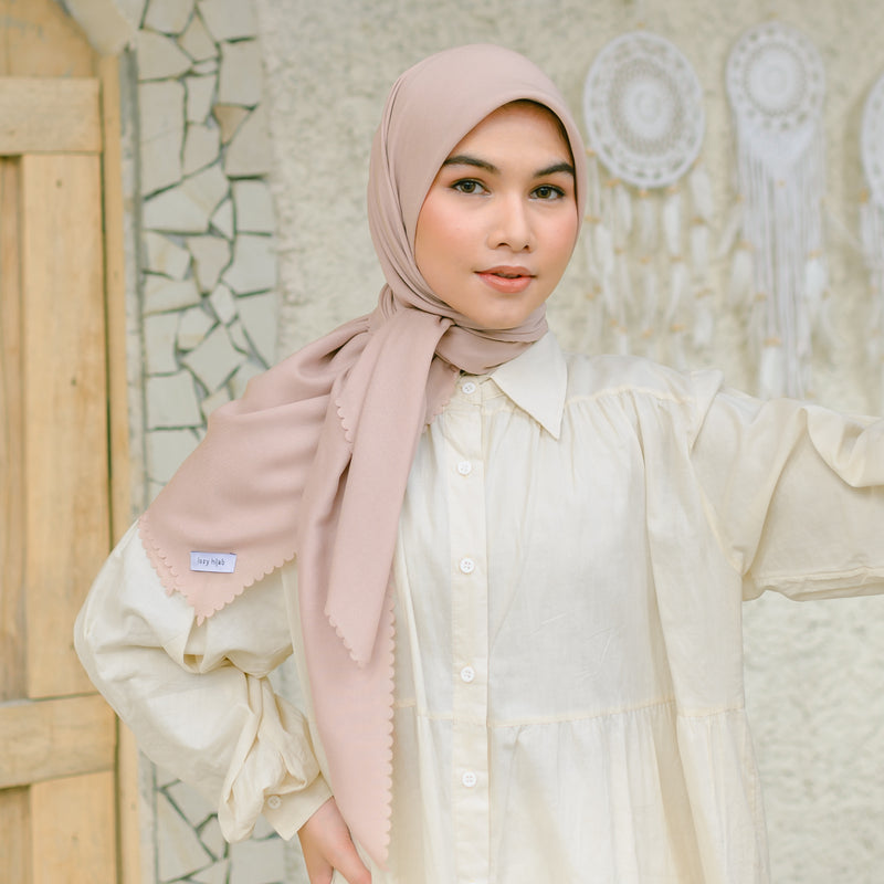 Haraa Voal (Segiempat Lasercut) Creamy