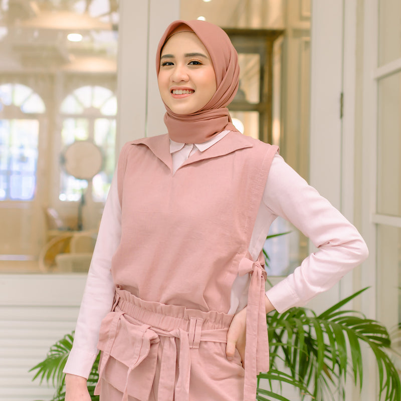 Kumi Vest Dusty (Atasan Rompi Linen) Ukuran L