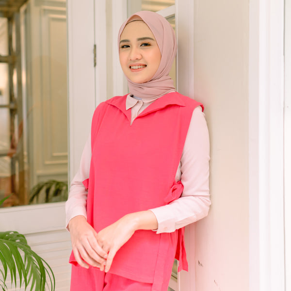 Kumi Vest Shocking Pink (Atasan Rompi Linen) Ukuran M