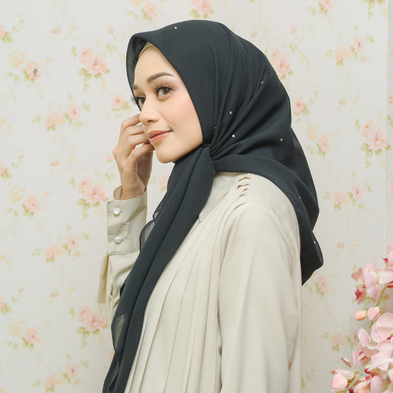 Viona Paris Square (Hijab Swarovski) Black