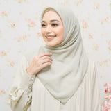 Viona Paris Square (Hijab Swarovski) Cream Almond