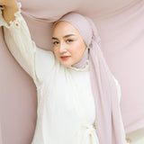 Antique Shawl in Nude Cream (Lozy x Antik)