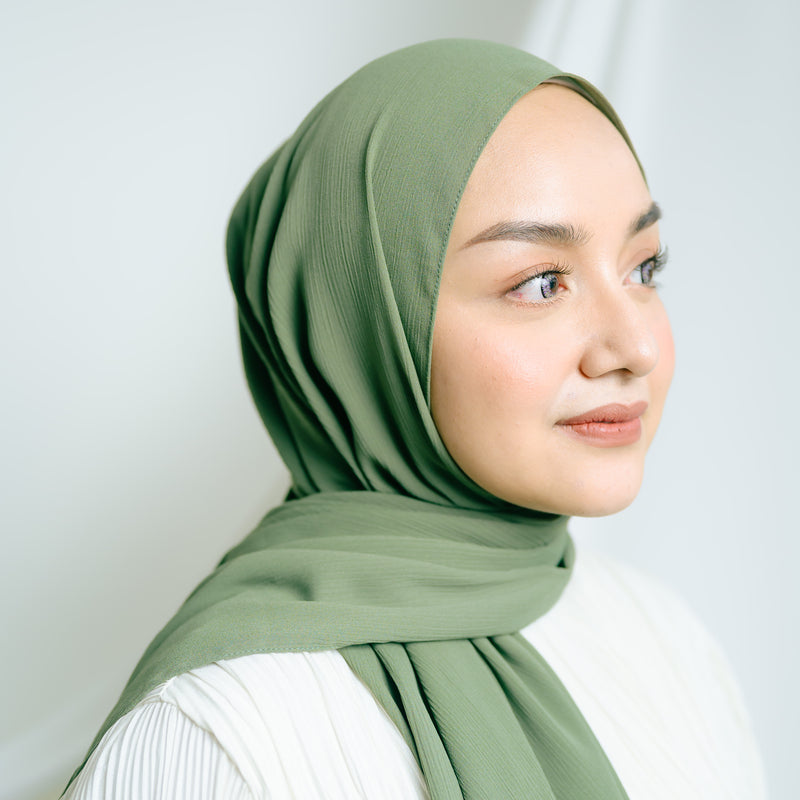 Antique Shawl in Soft Army (Lozy x Antik)