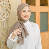 Dira Eyelash Shawl Brownie